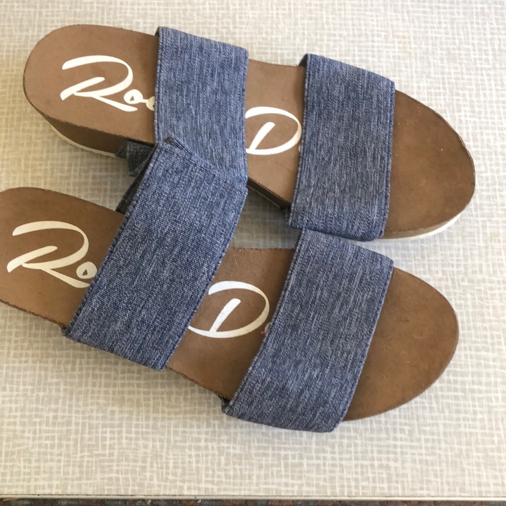 Rocket Dig elastic strap sandals - size 8